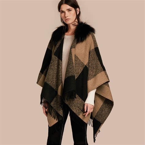 poncho burberry donna|burberry fur trimmed poncho.